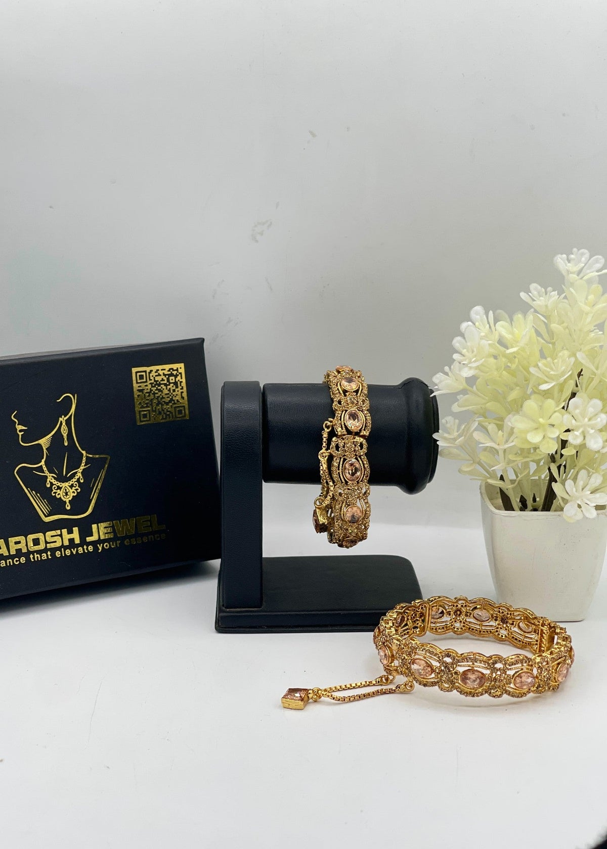 Shop the Bina Openable Bangle Set from Zarosh Jewel