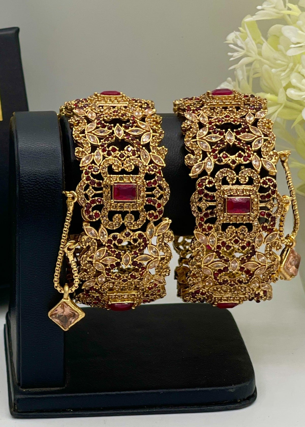 Shop the Bisma Openable Bangle Set from Zarosh Jewel