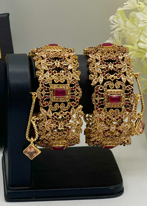 Shop the Bisma Openable Bangle Set from Zarosh Jewel