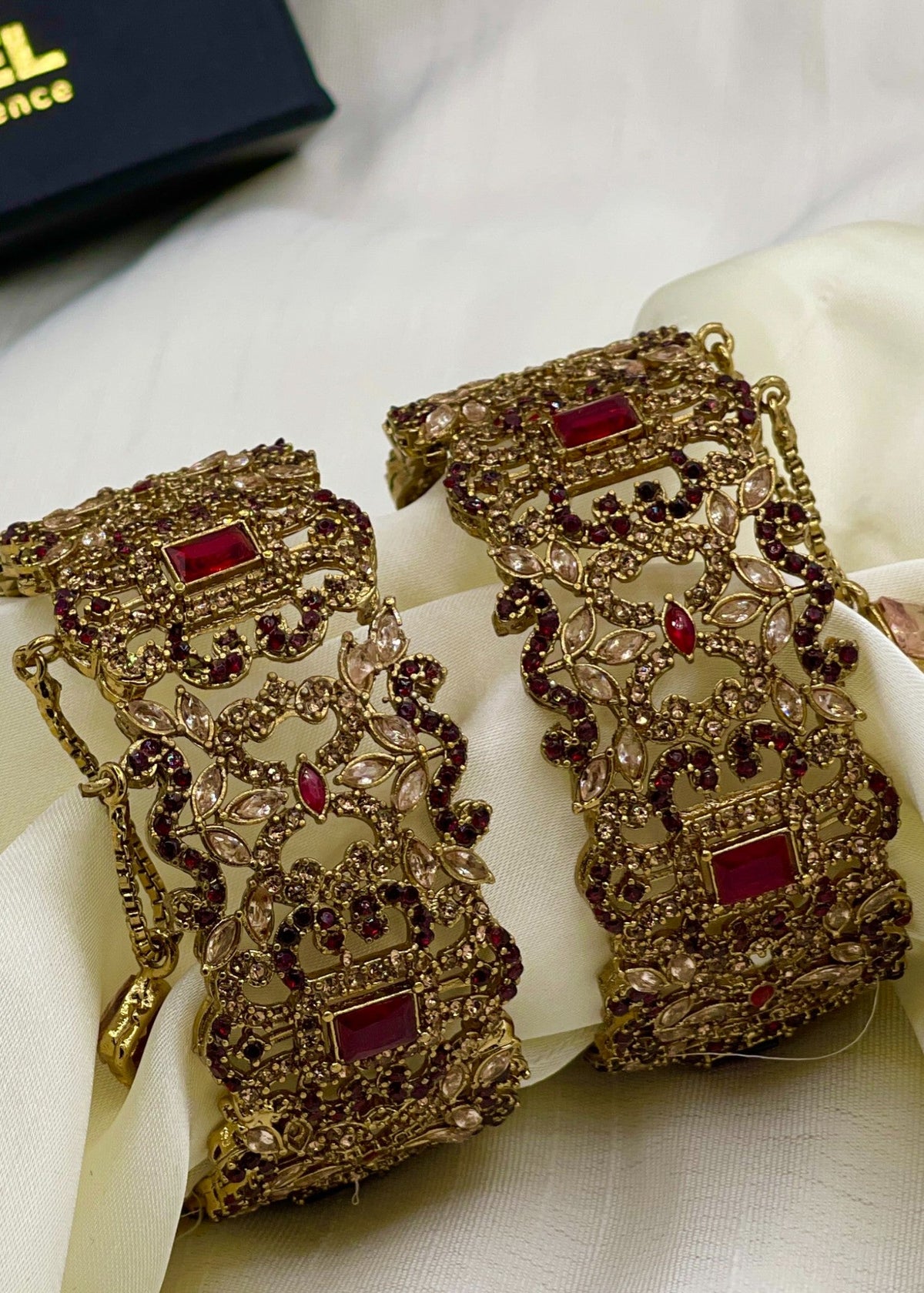 Shop the Bisma Openable Bangle Set from Zarosh Jewel