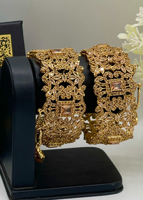 Shop the Bisma Openable Bangle Set from Zarosh Jewel