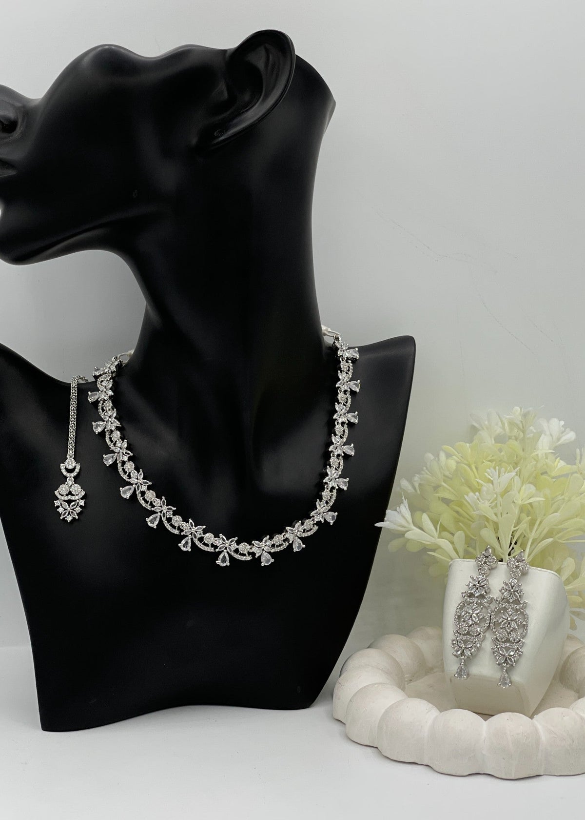 Shop the Blossom Elegance from Zarosh Jewel
