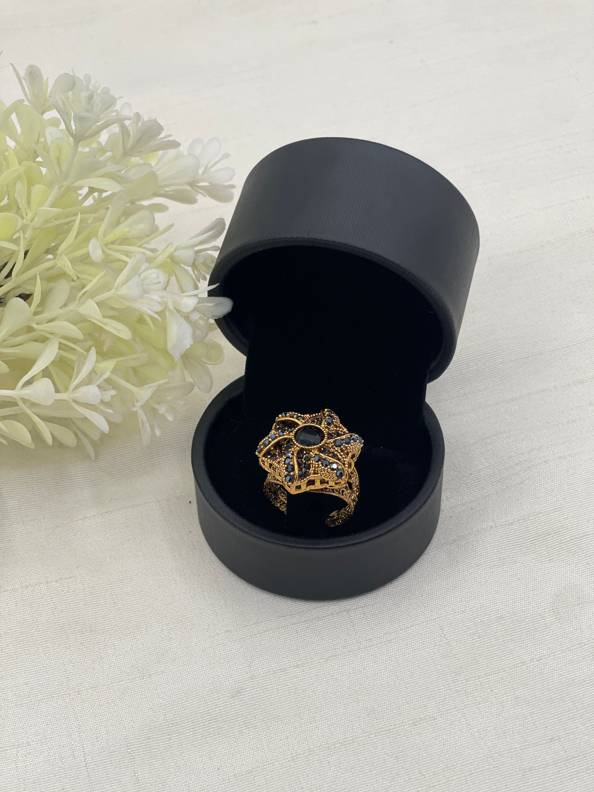 Breeze Elegent Ring