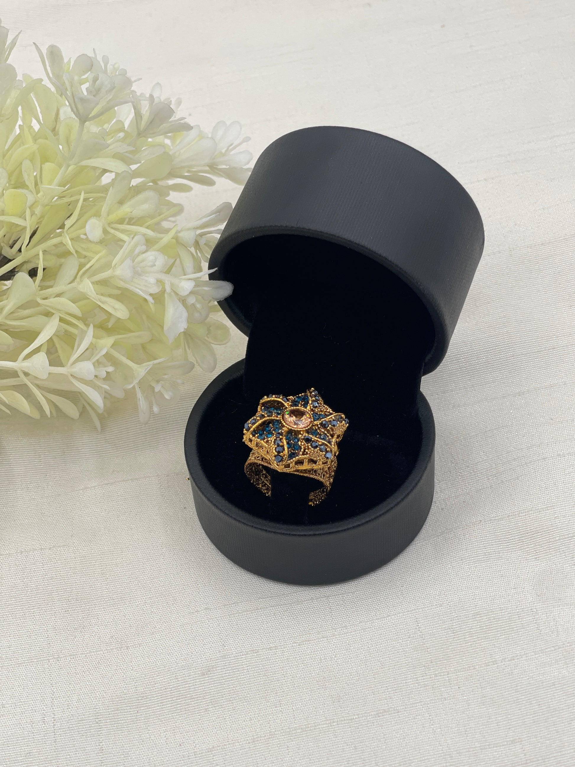 Breeze Elegent Ring