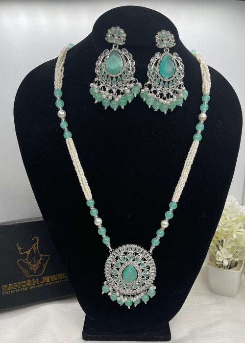 Shop the Clara Malla Set from Zarosh Jewel