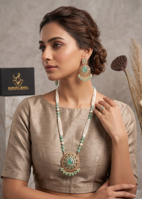 Shop the Clara Malla Set from Zarosh Jewel