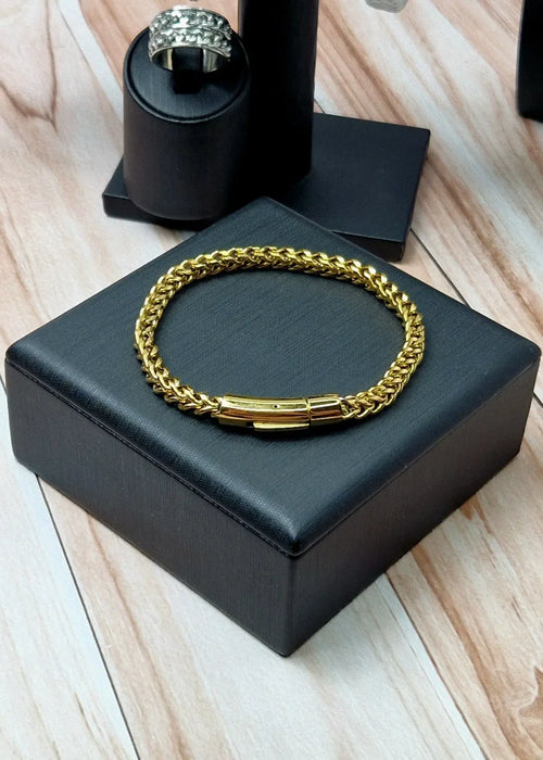 Classic Cuban Chain Gold Bracelet by Zarosh Jewel