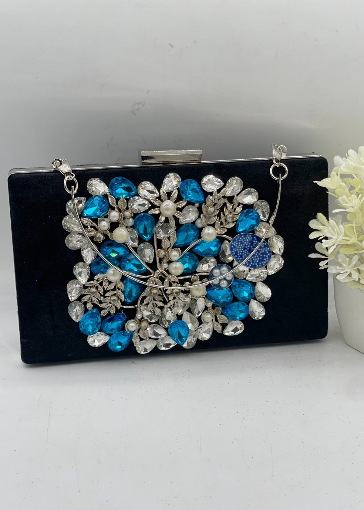 Shop the Clutch-0021 from Zarosh Jewel