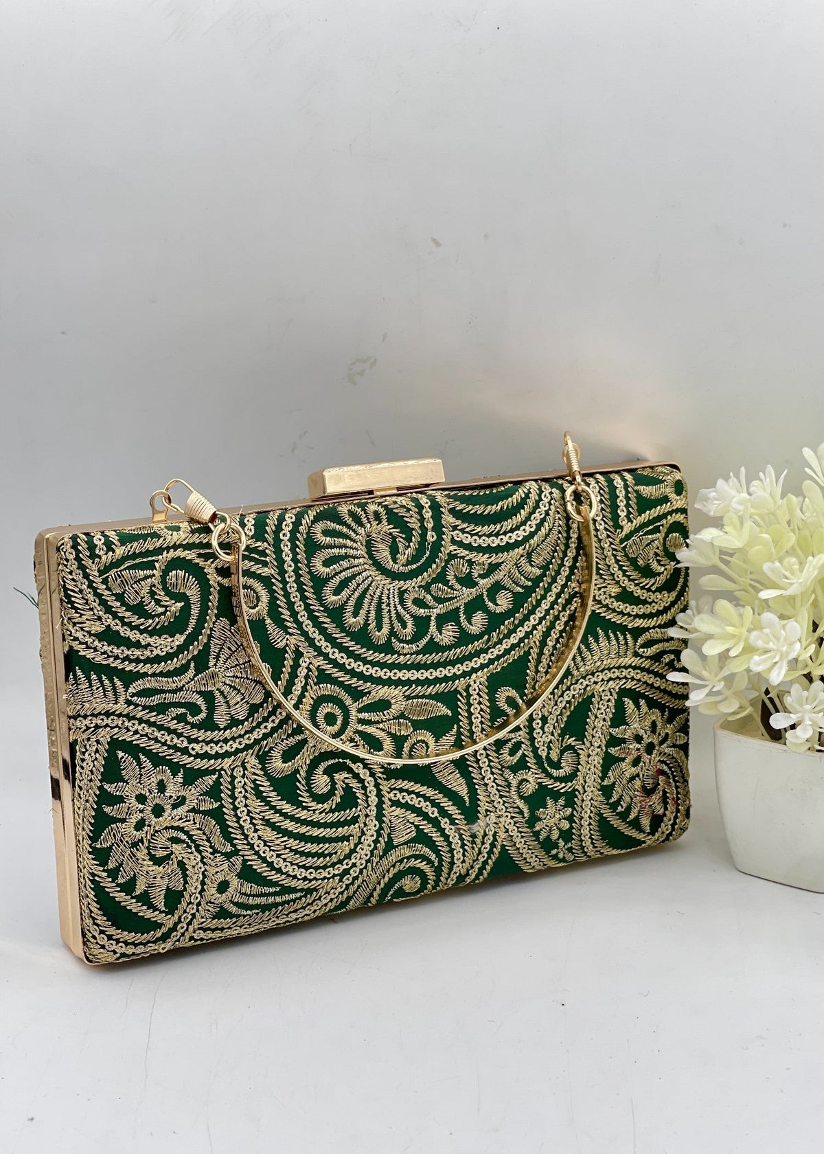 Shop the Clutch-0023 from Zarosh Jewel