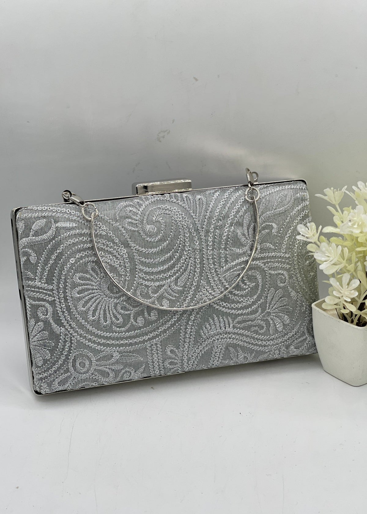 Shop the Clutch-0023 from Zarosh Jewel