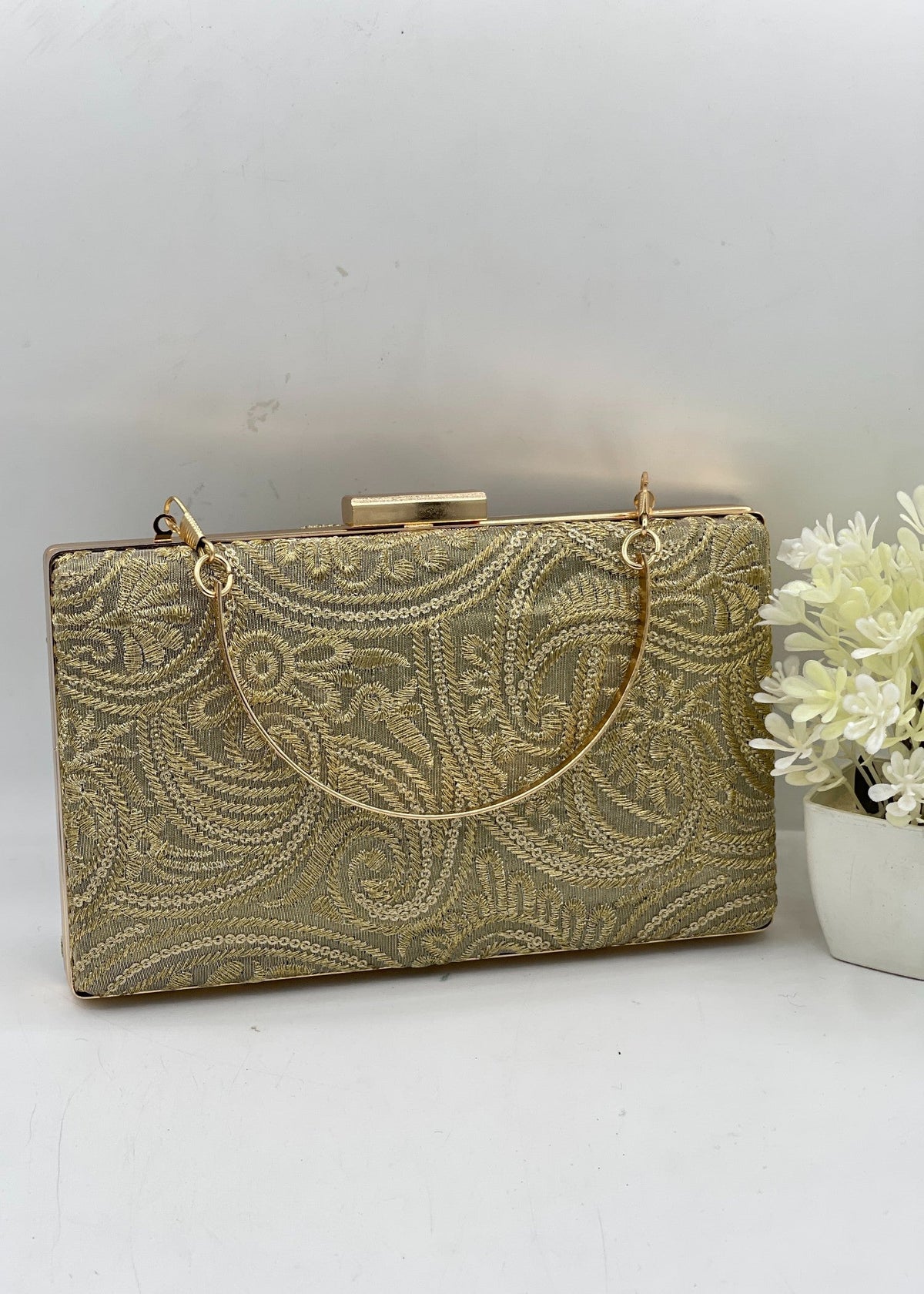 Shop the Clutch-0023 from Zarosh Jewel