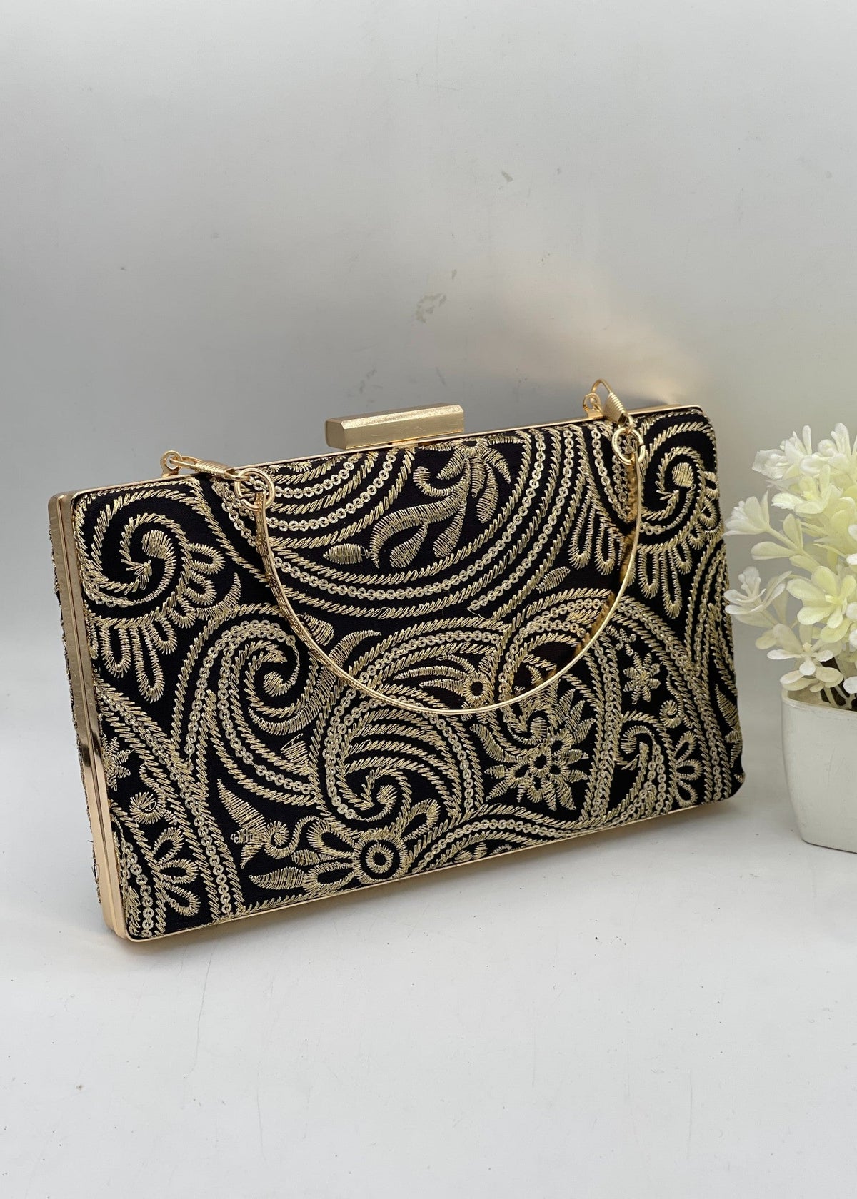 Shop the Clutch-0023 from Zarosh Jewel