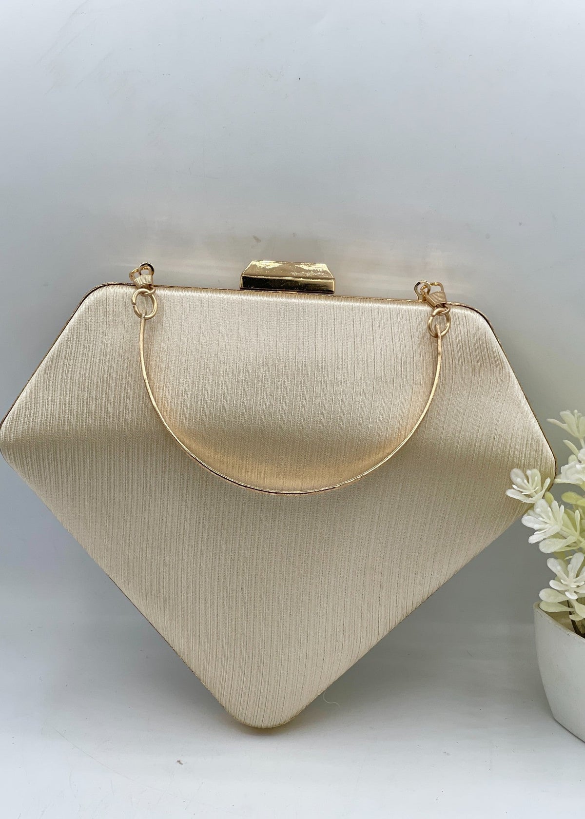 Shop the Clutch-0038 from Zarosh Jewel