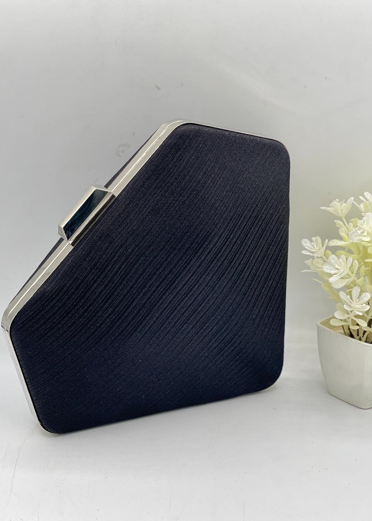 Shop the Clutch-0038 from Zarosh Jewel