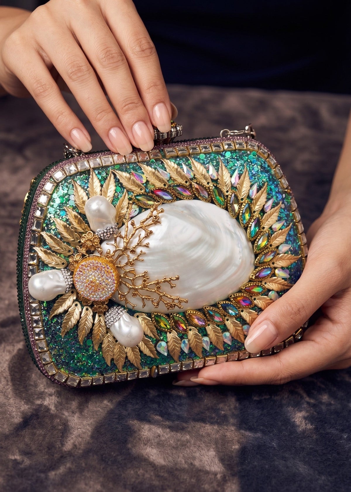 Shop the Clutch-0118 from Zarosh Jewel