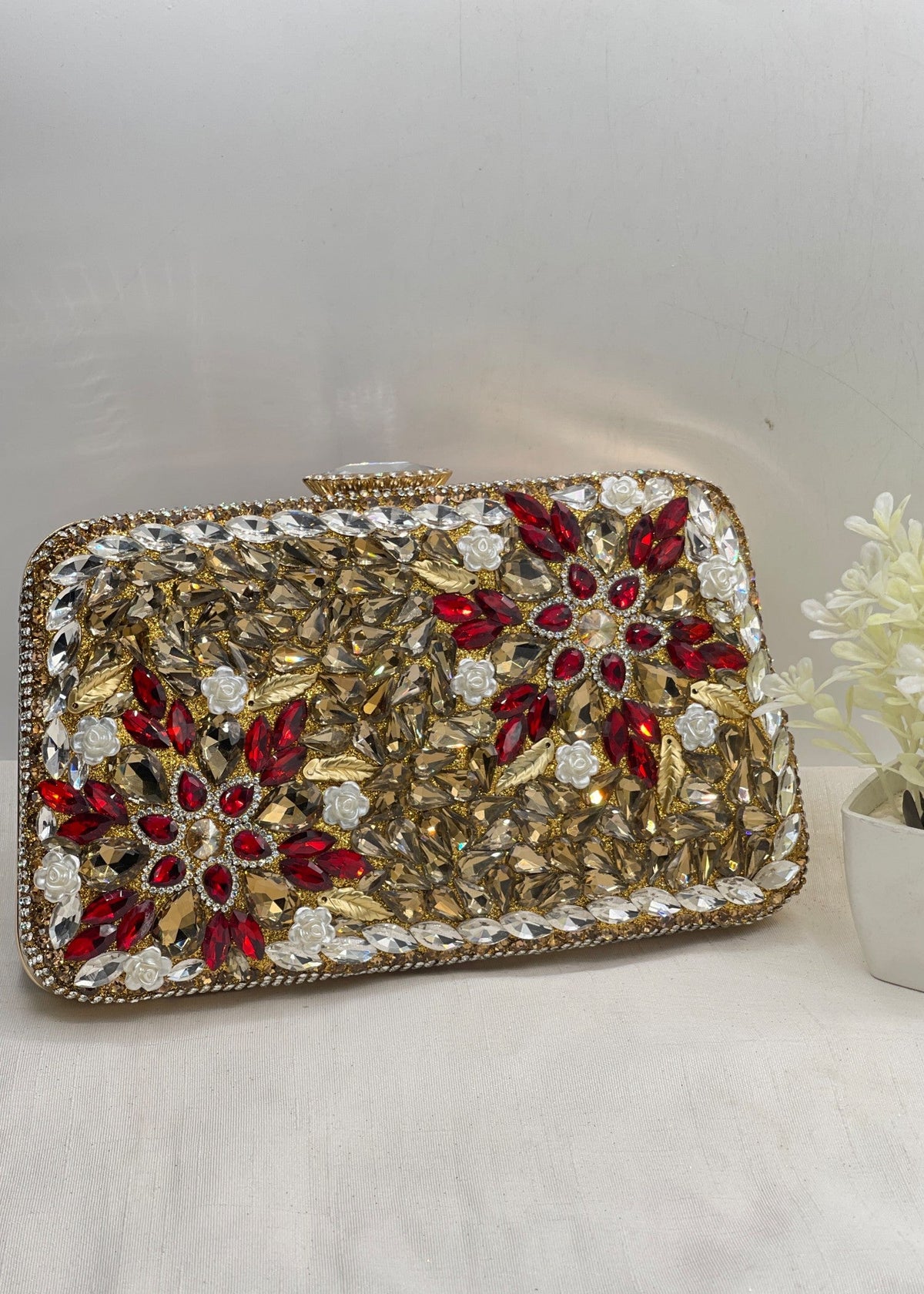 Shop the Clutch - 0206 from Zarosh Jewel