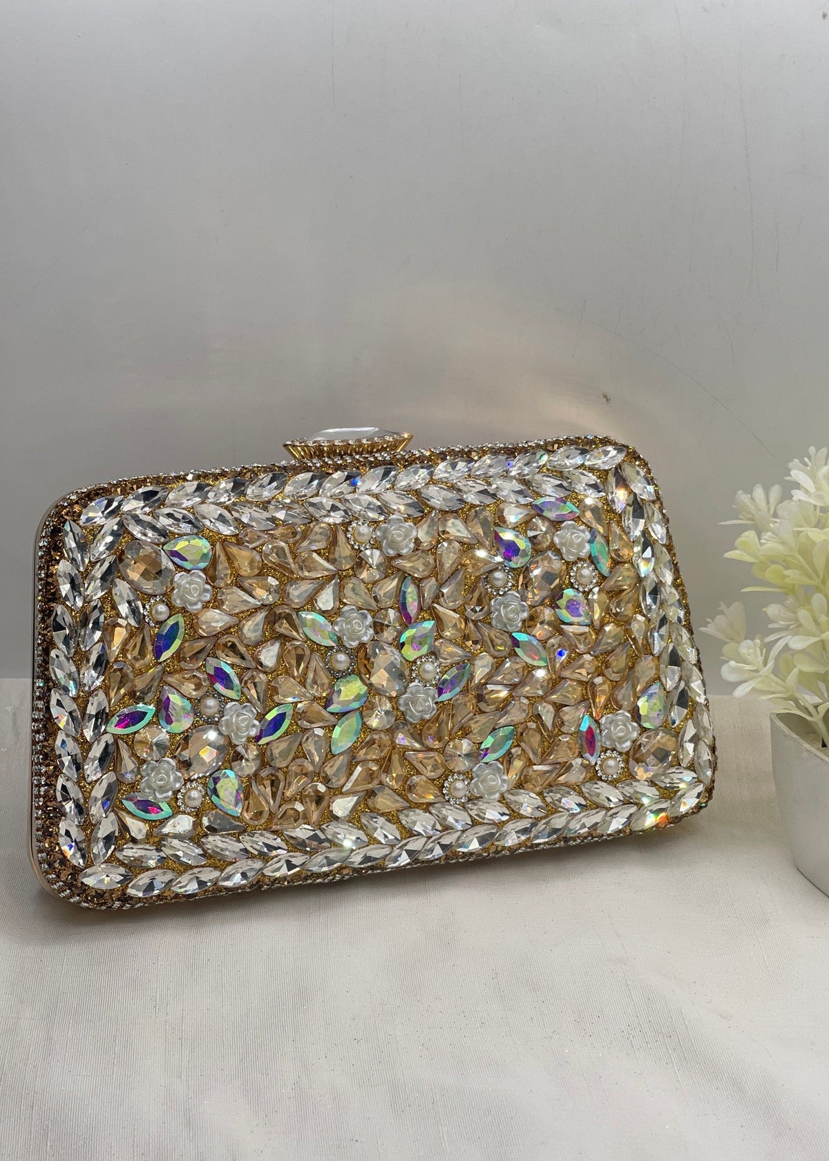Shop the Clutch - 0221 from Zarosh Jewel