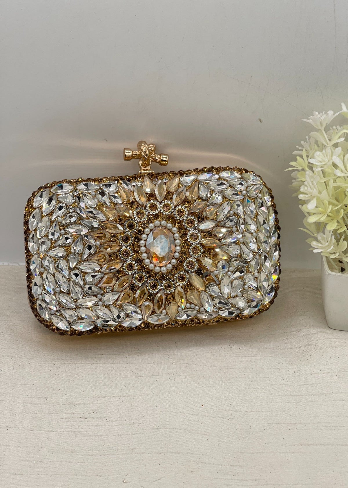 Shop the Clutch - 0292 from Zarosh Jewel