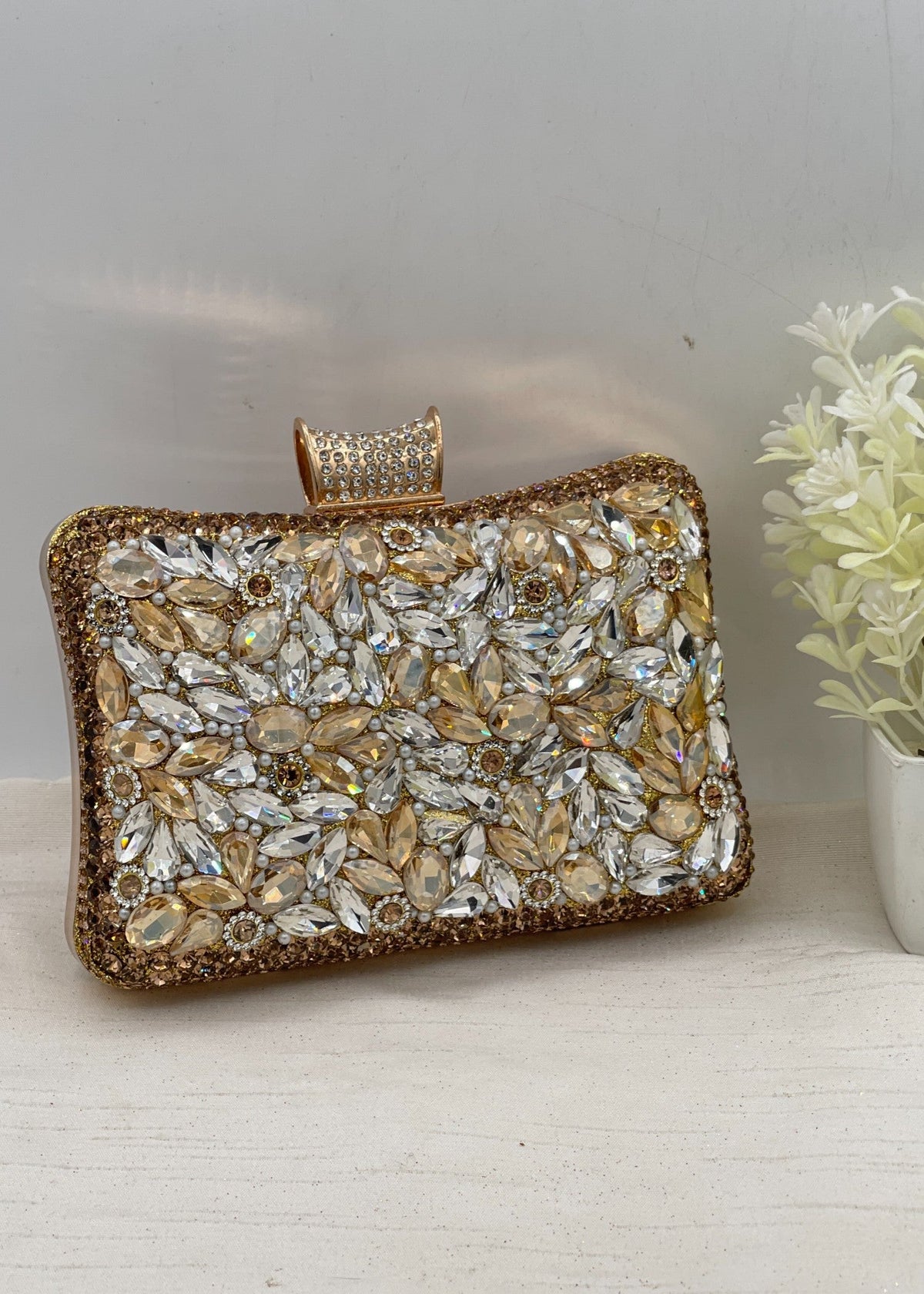 Shop the Clutch - 0304 from Zarosh Jewel