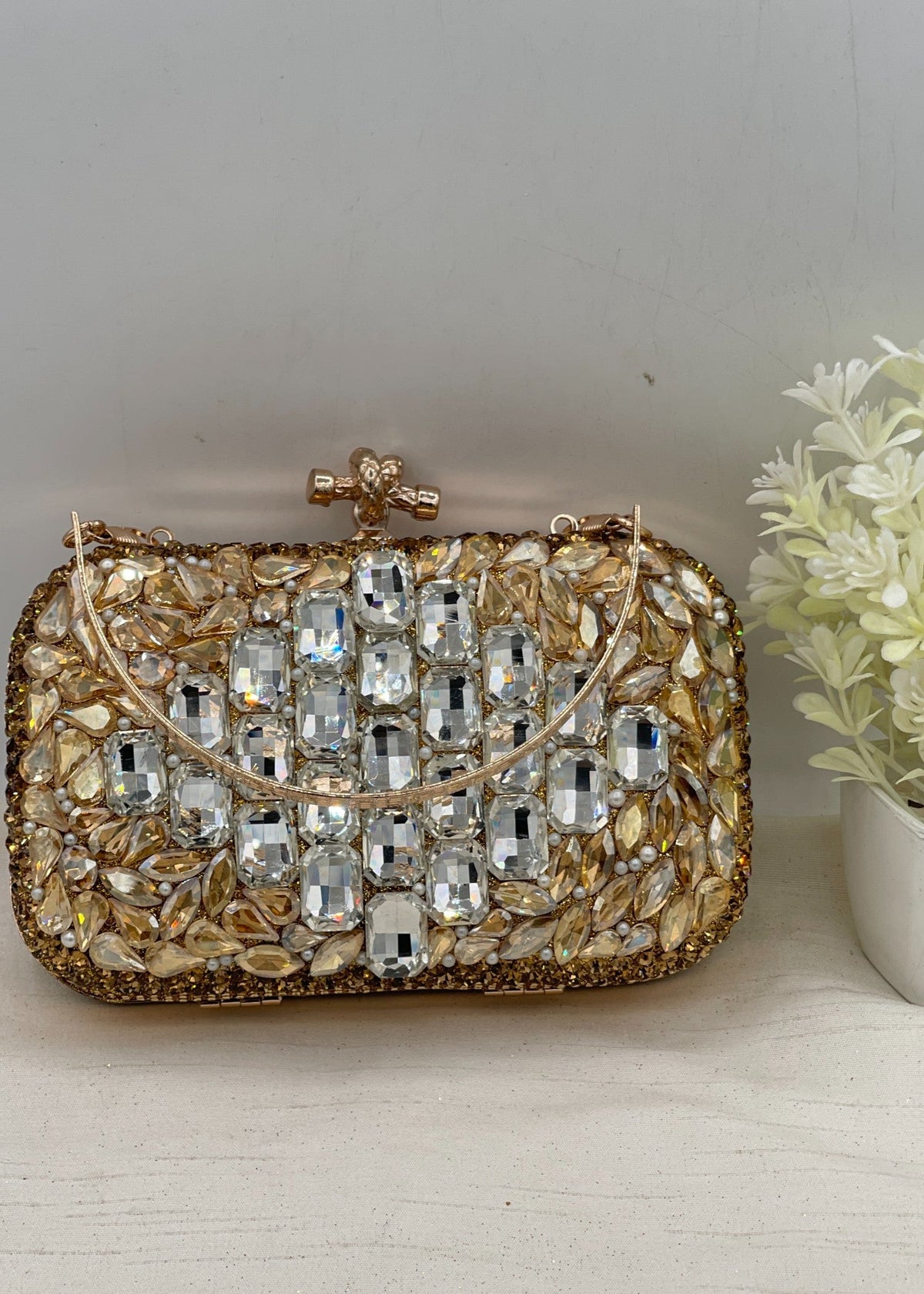 Shop the Clutch - 0309 from Zarosh Jewel