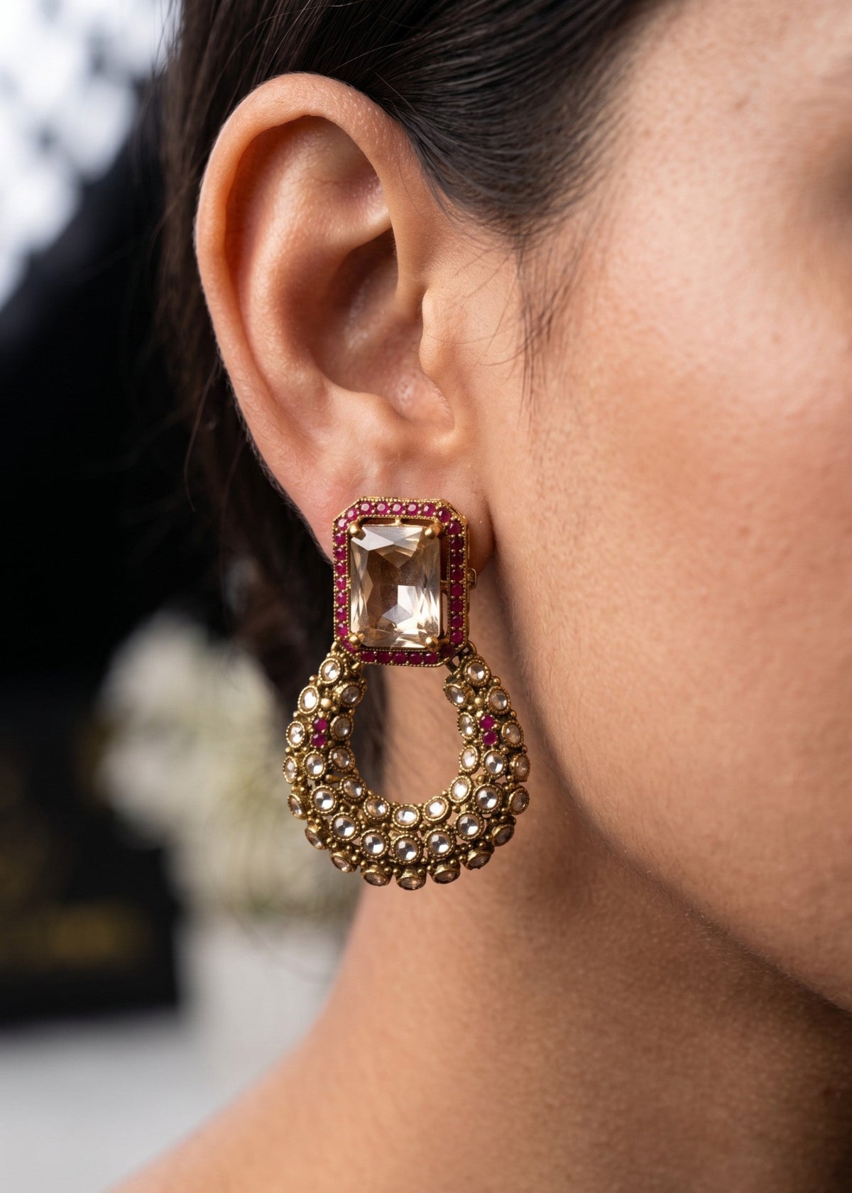 Shop the Dananeer Elegent Earring from Zarosh Jewel