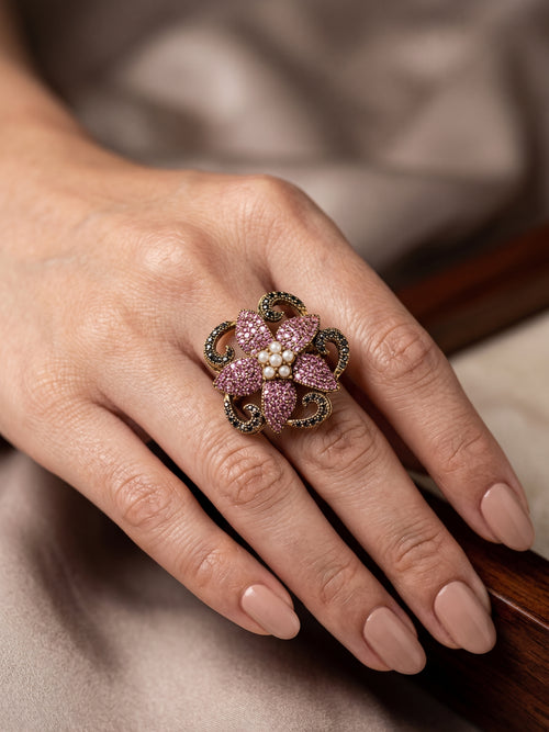 Daneen Elegant Ring