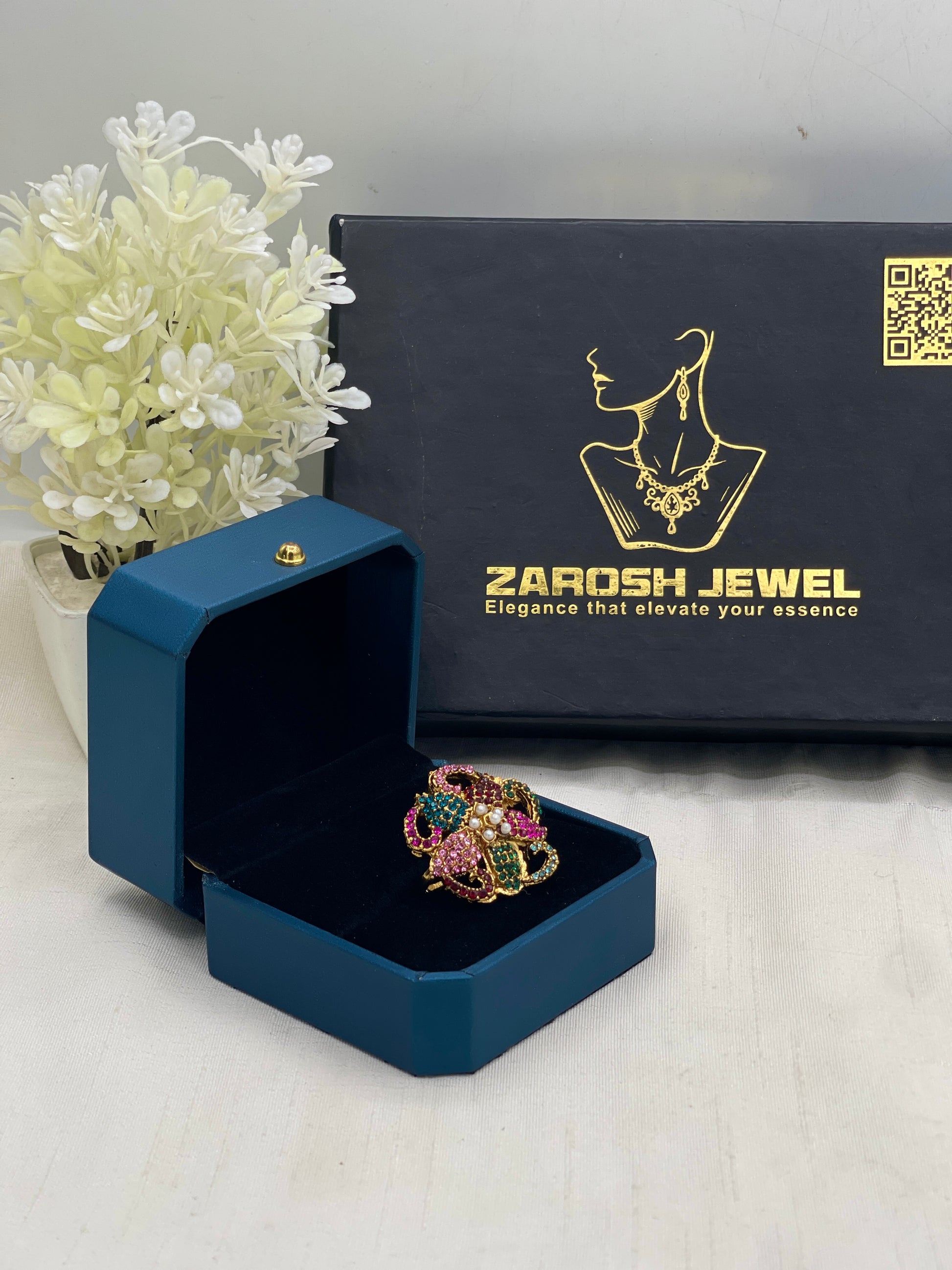 Daneen Elegant Ring