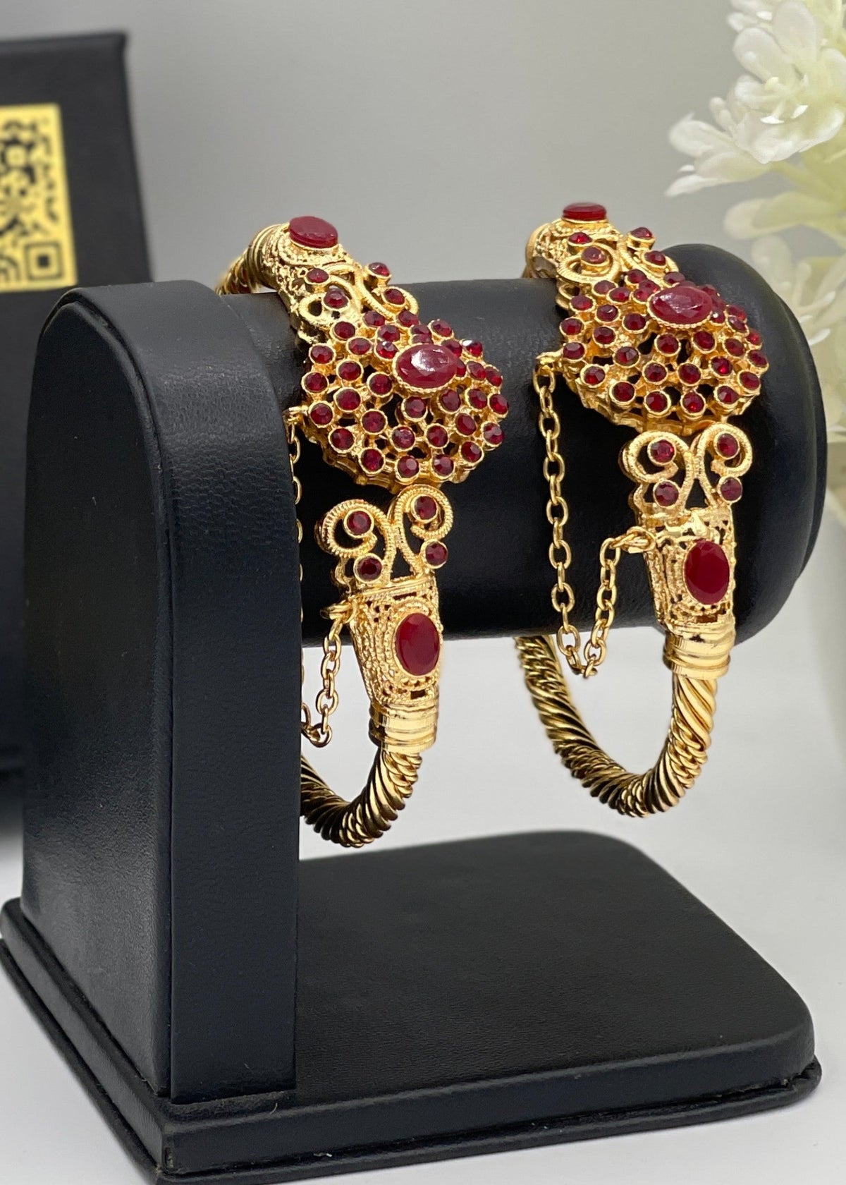 Shop the Dilkash Heritage Bangles from Zarosh Jewel