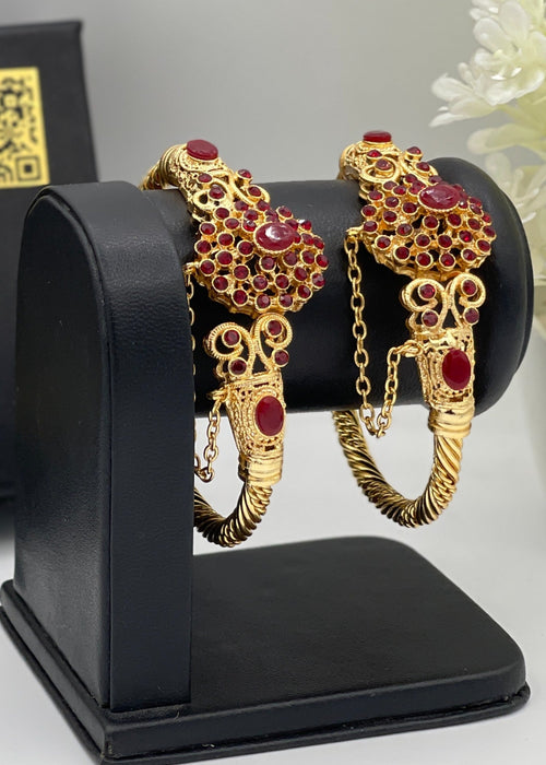 Shop the Dilkash Heritage Bangles from Zarosh Jewel