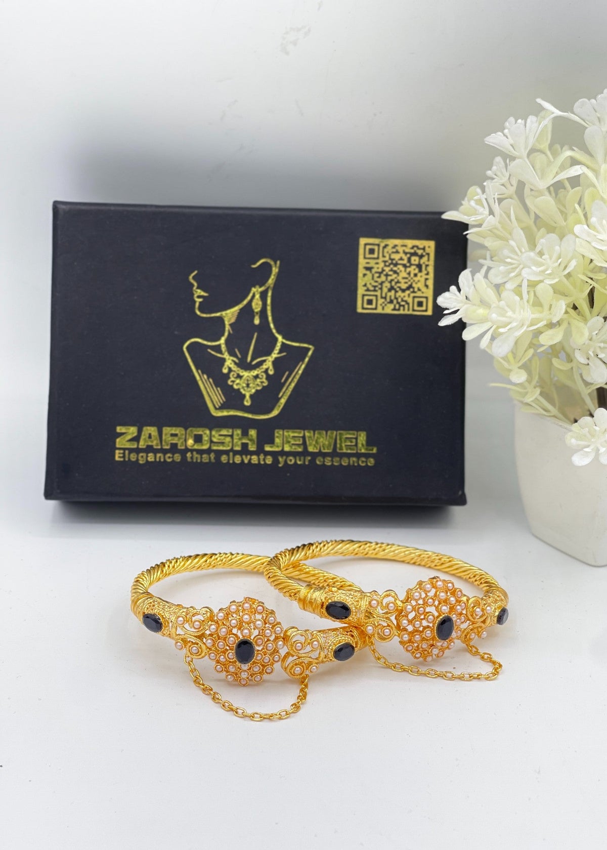 Shop the Dilkash Heritage Bangles from Zarosh Jewel