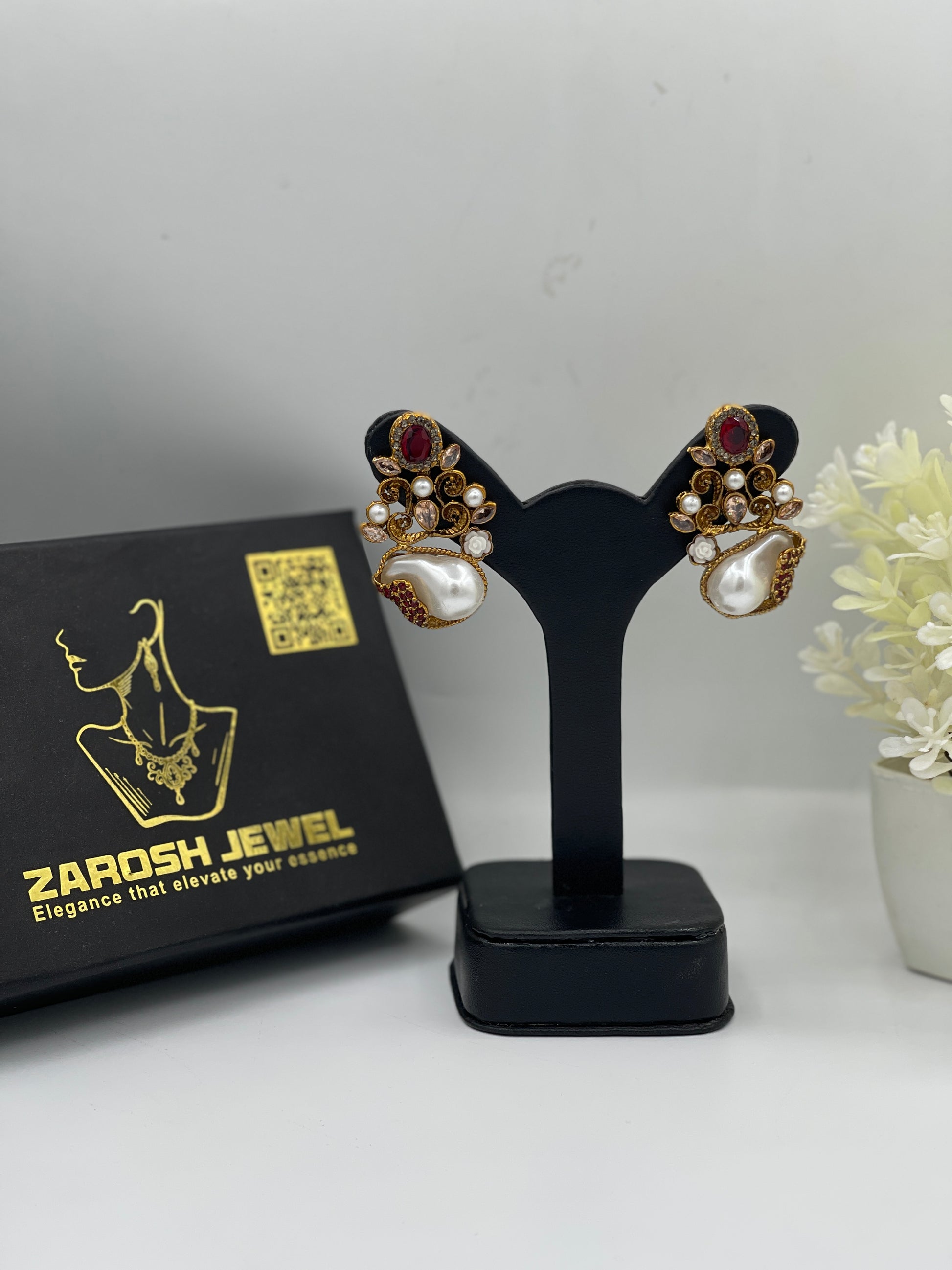 Dilkash Sahara Earrings