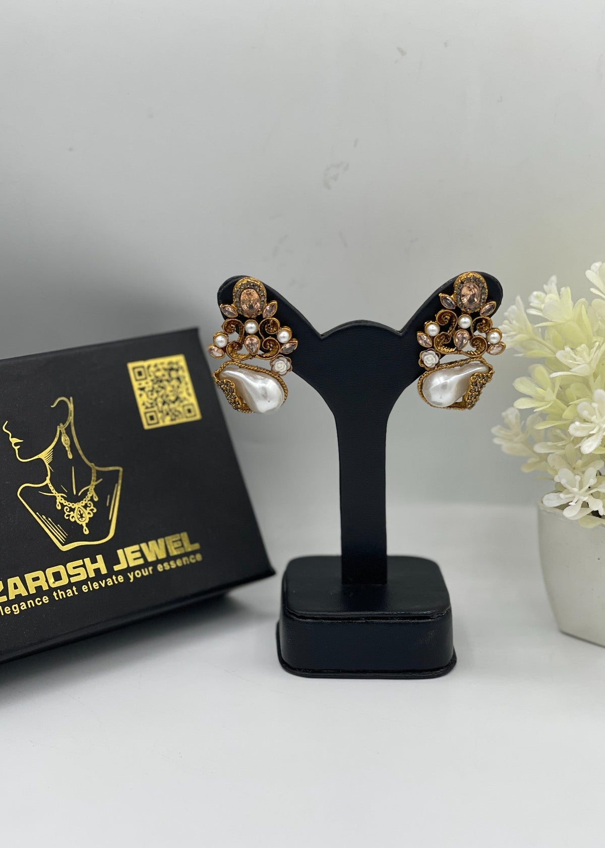 Shop the Dilkash Sahara Earrings from Zarosh Jewel