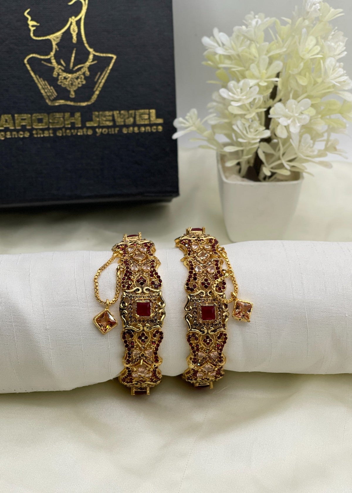 Dima Bangle Set by Zarosh Jewel