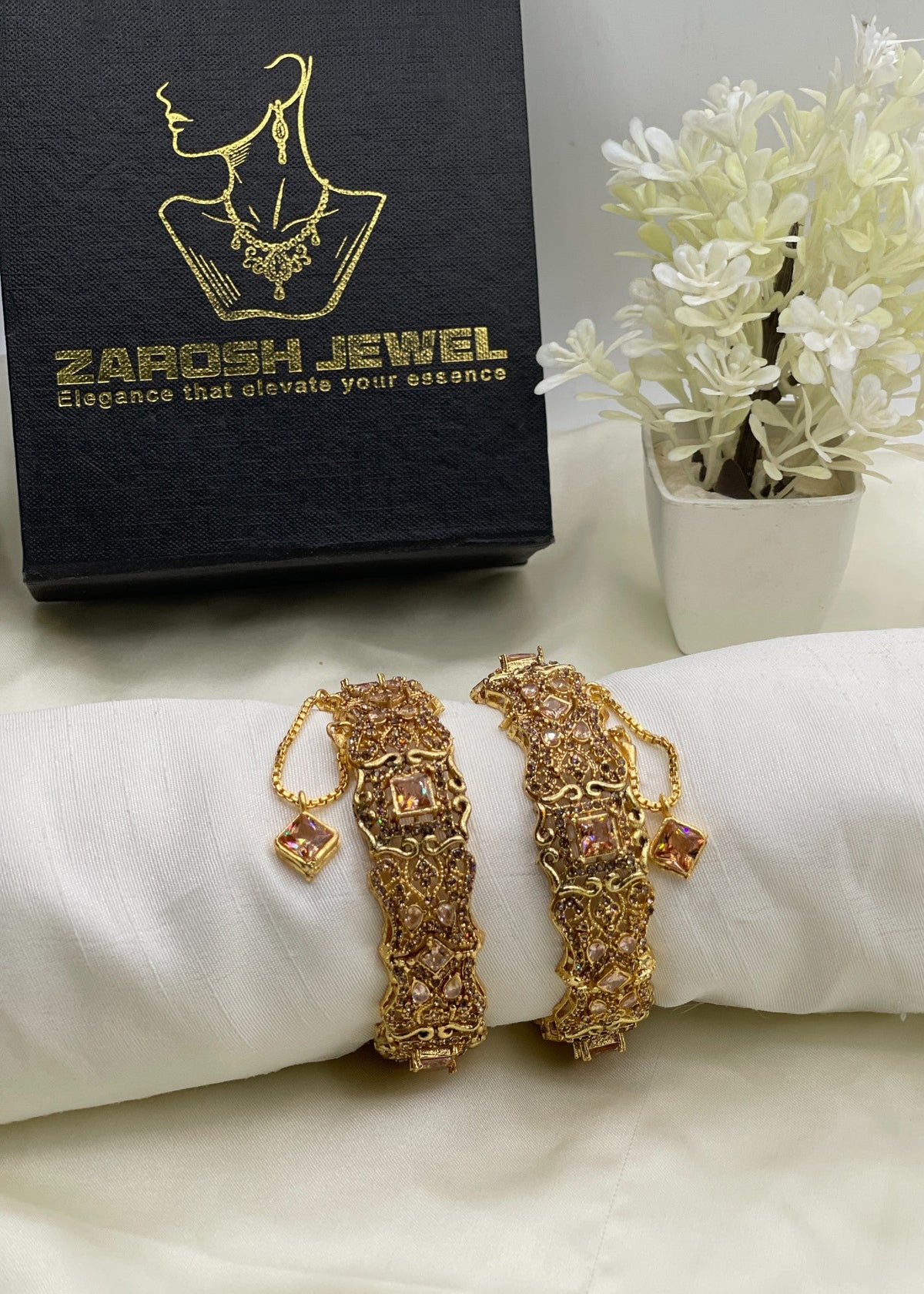 Shop the Dima Bangle Set from Zarosh Jewel
