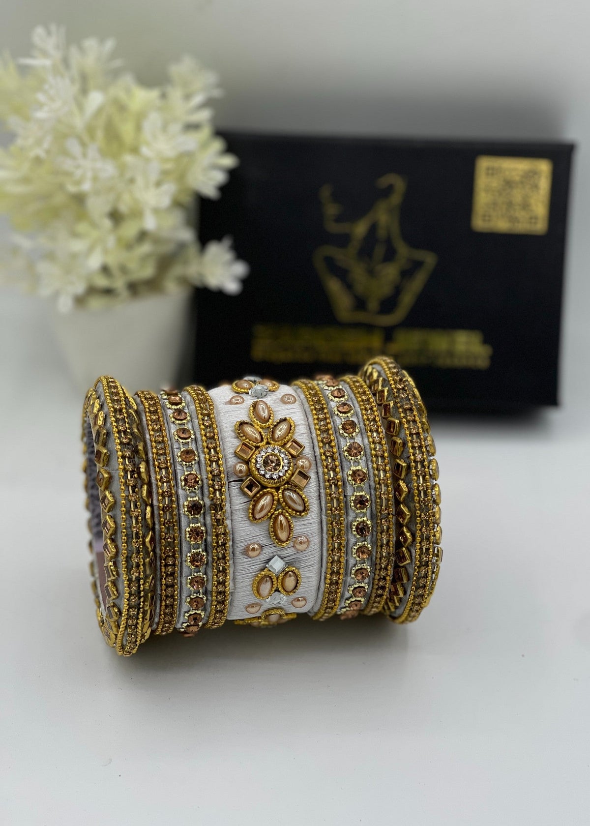 Diya Bangle Set by Zarosh Jewel