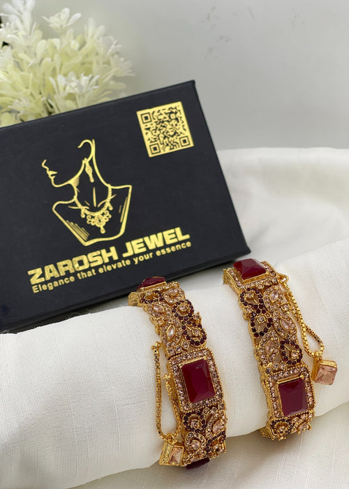 Shop the Dulhan Bangle Set from Zarosh Jewel