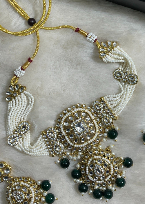 Shop the Dulhan Kundan Set from Zarosh Jewel
