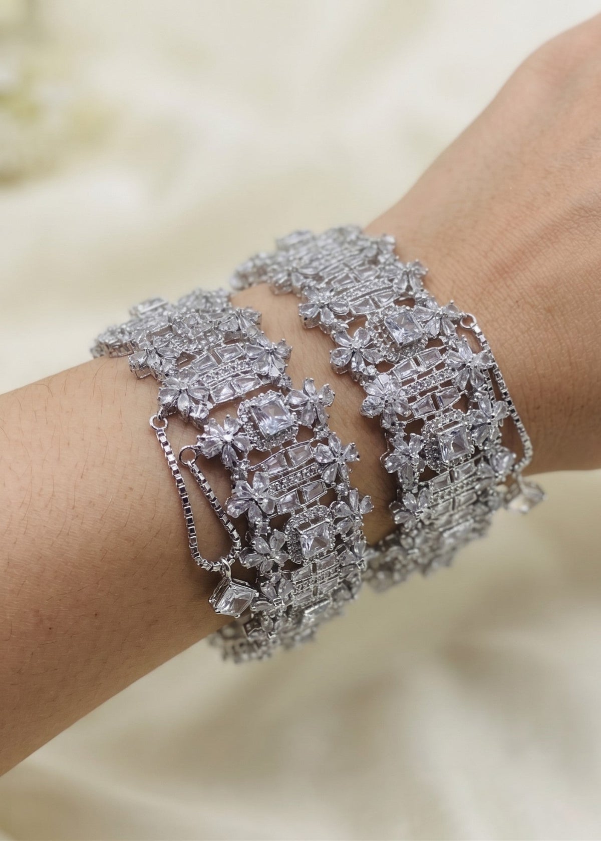 Shop the Dureya Luxury Bangle from Zarosh Jewel