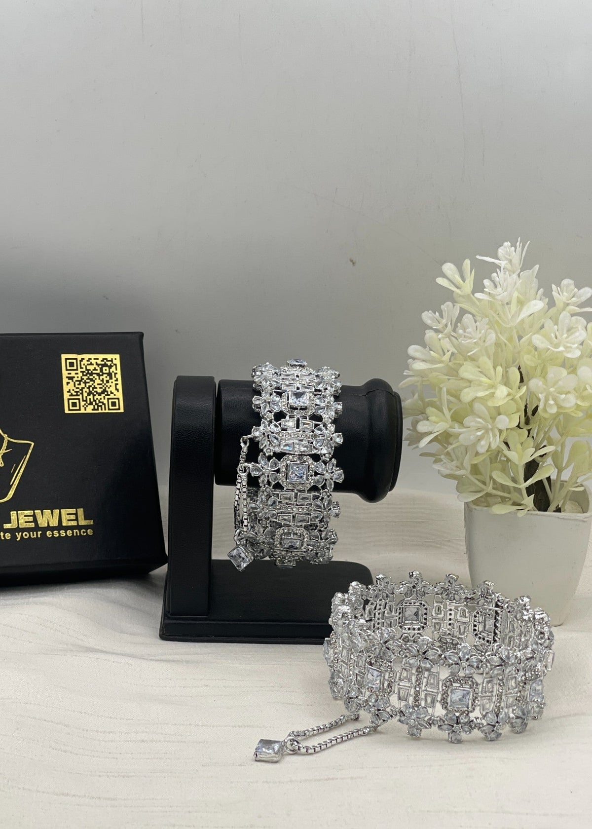 Shop the Dureya Luxury Bangle from Zarosh Jewel