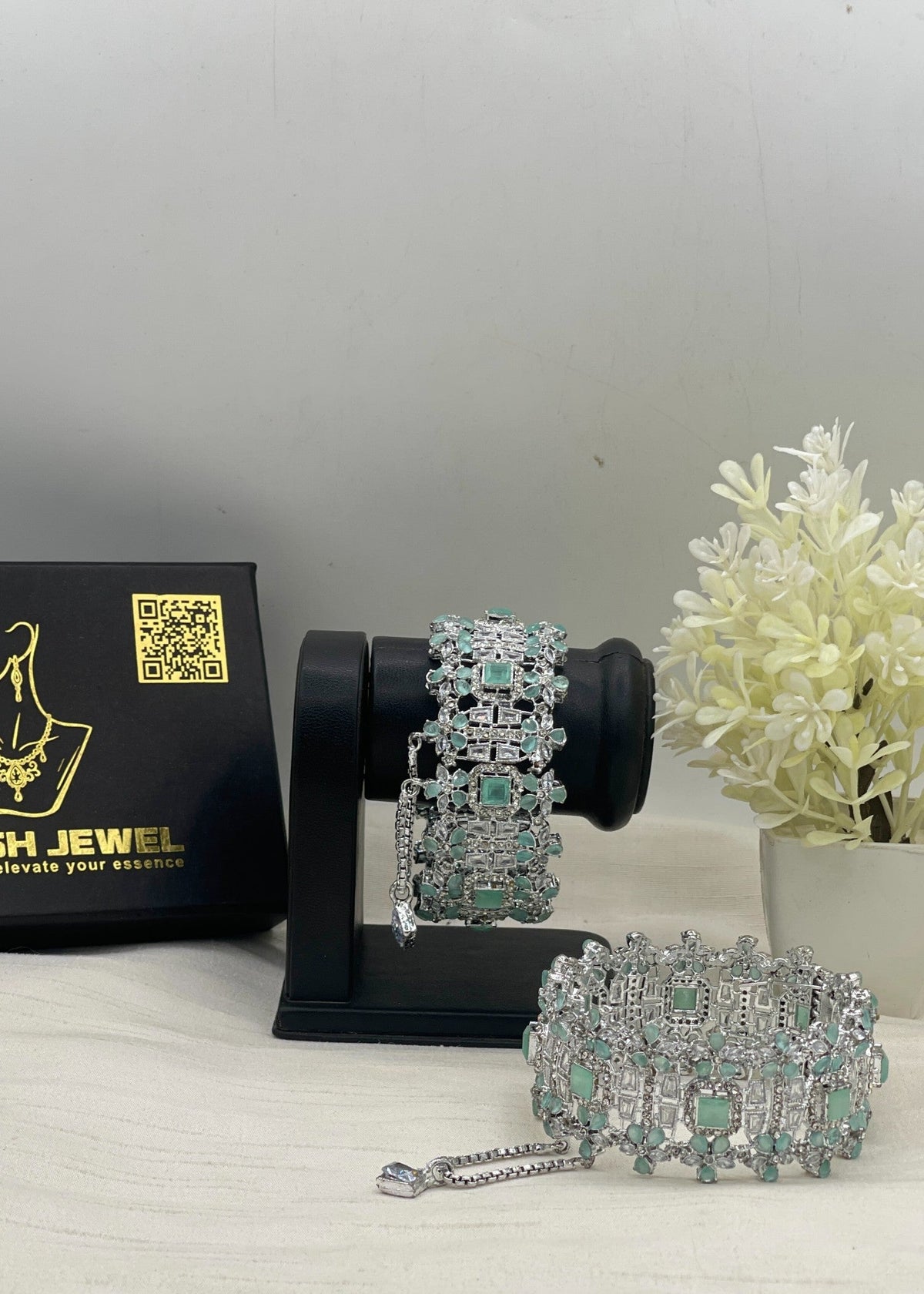 Shop the Dureya Luxury Bangle from Zarosh Jewel