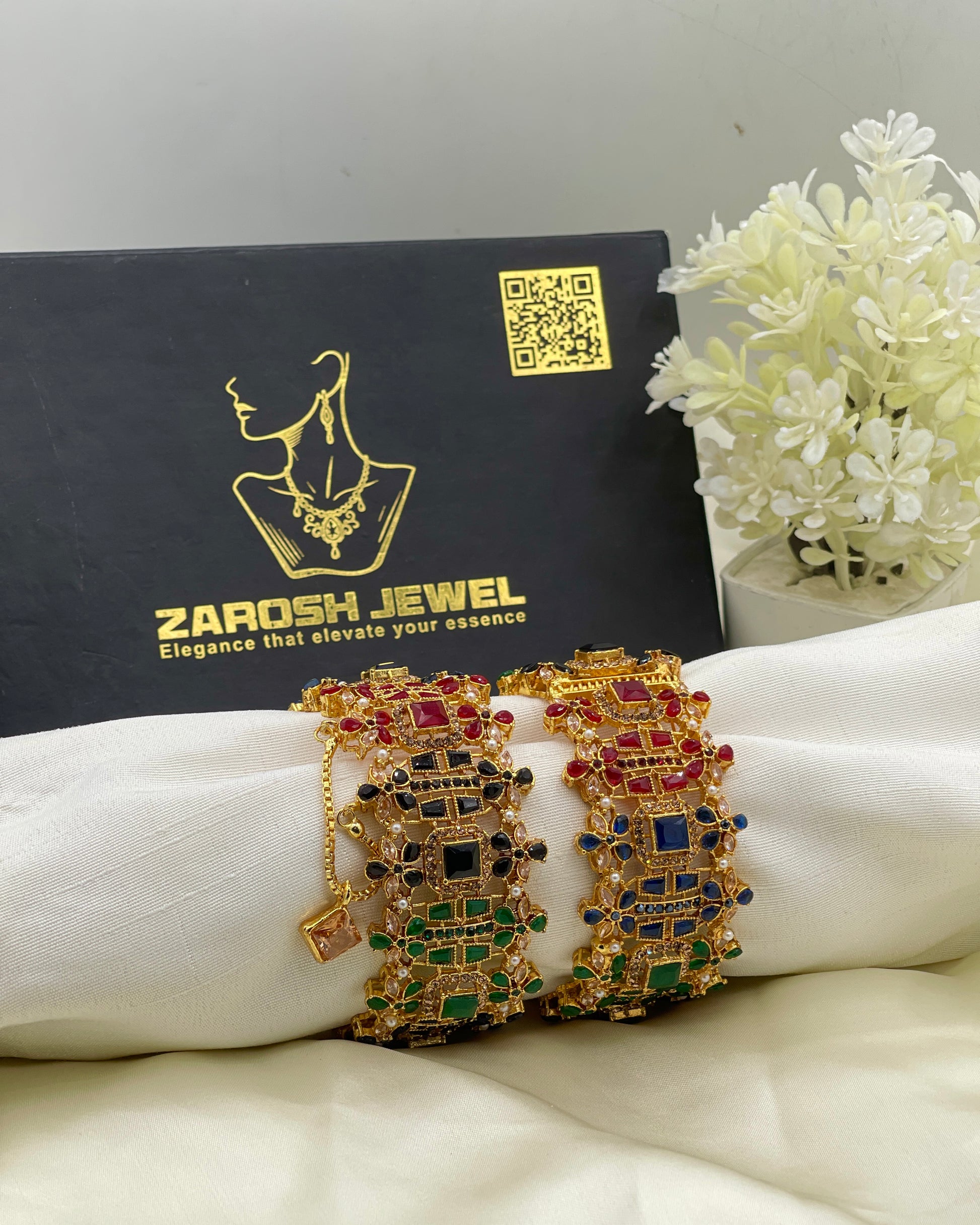 Dureya Luxury Bangle