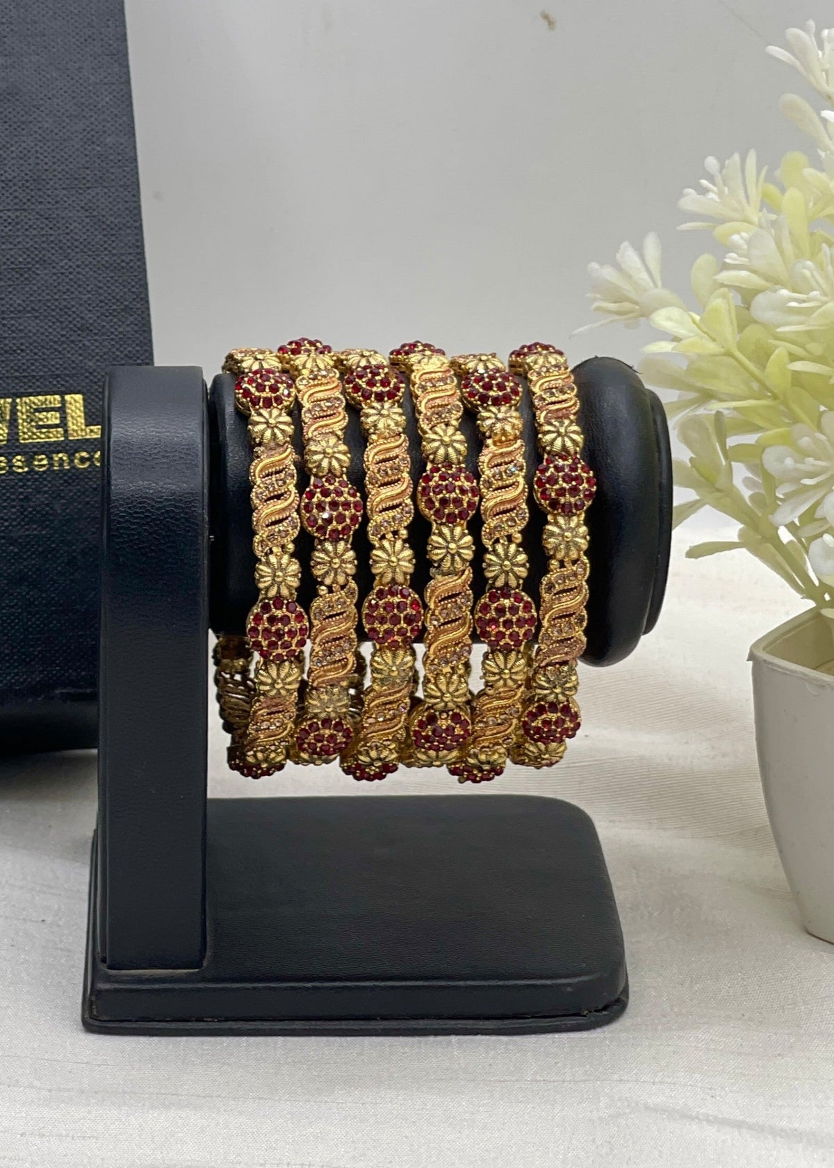 Shop the Eiliyah Bangle from Zarosh Jewel