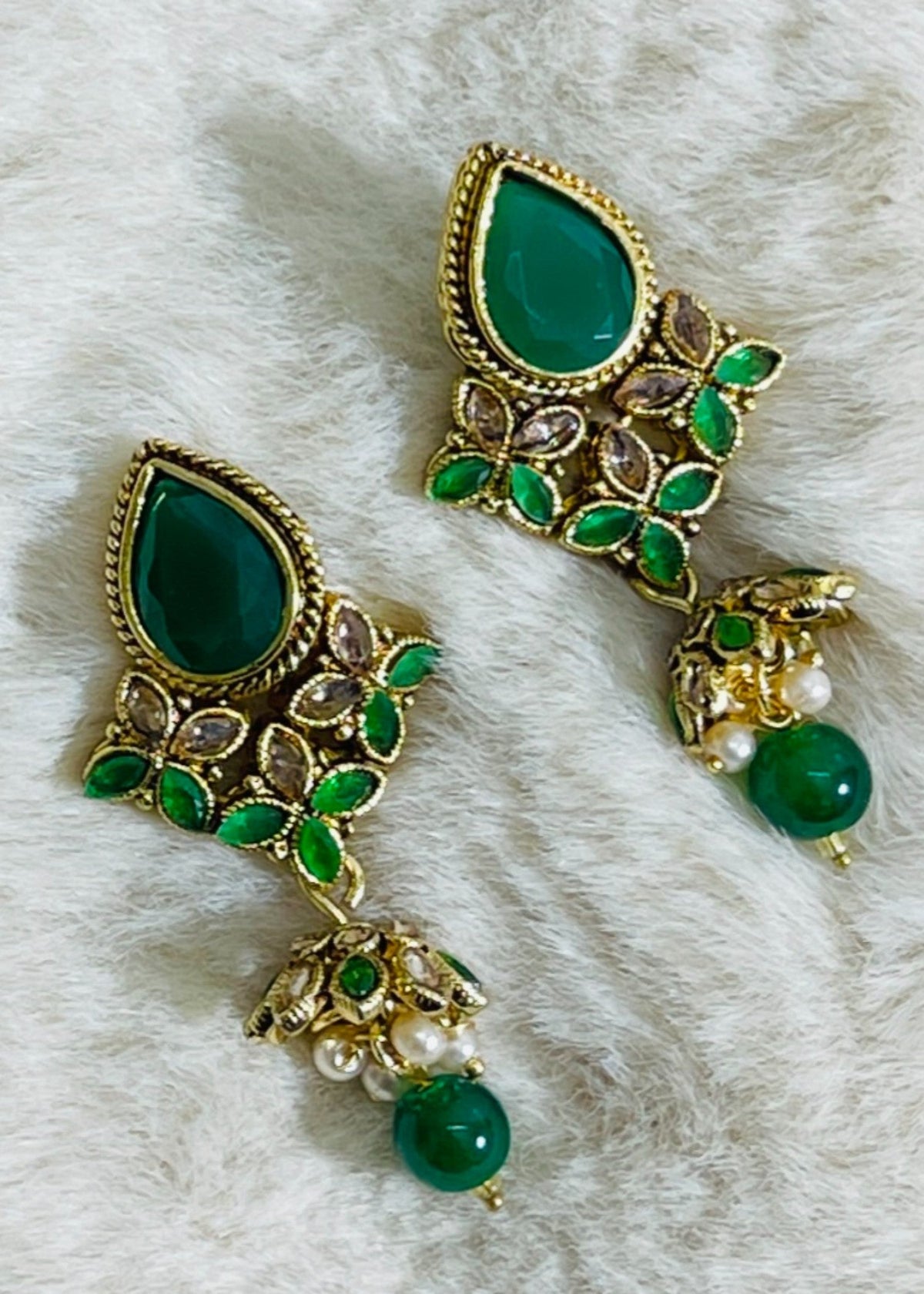 Shop the Elanora Bloom Necklace Set from Zarosh Jewel