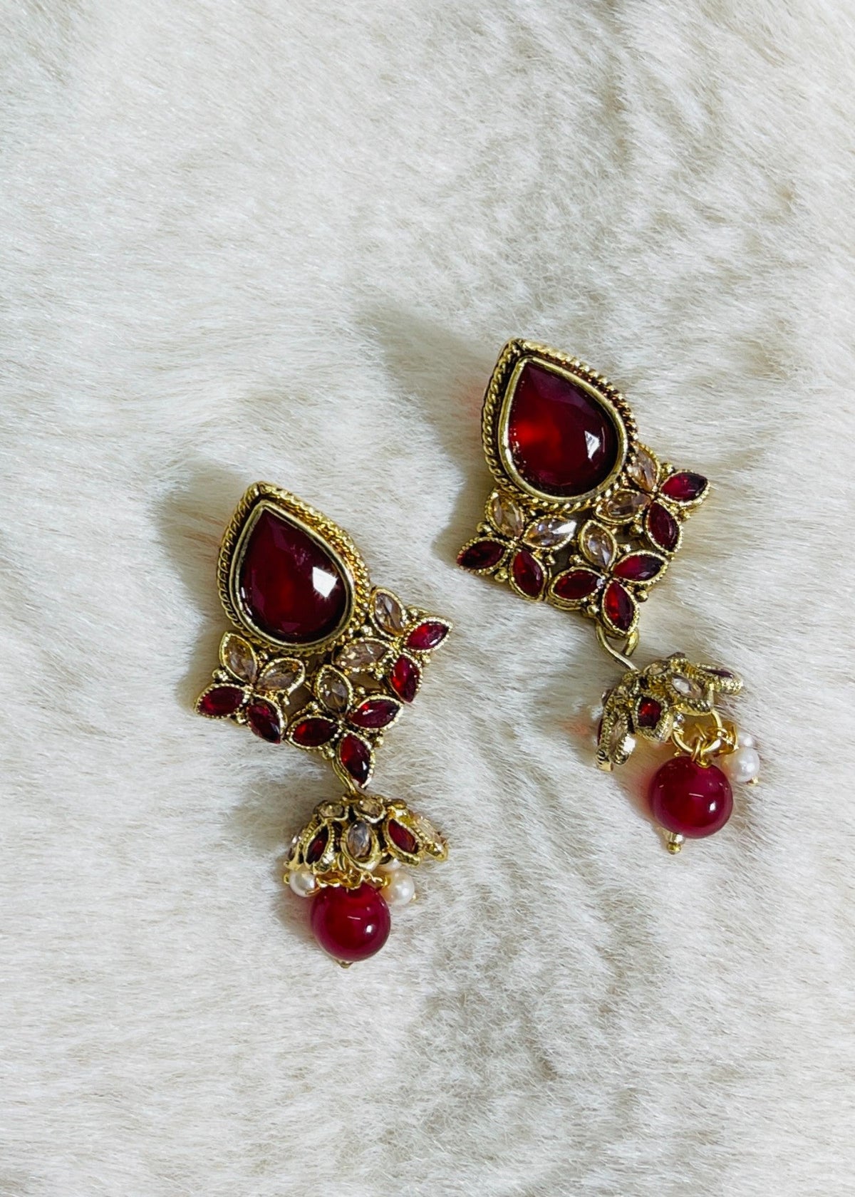 Shop the Elanora Bloom Necklace Set from Zarosh Jewel