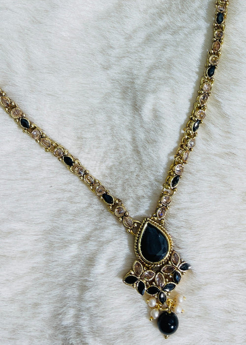 Shop the Elanora Bloom Necklace Set from Zarosh Jewel
