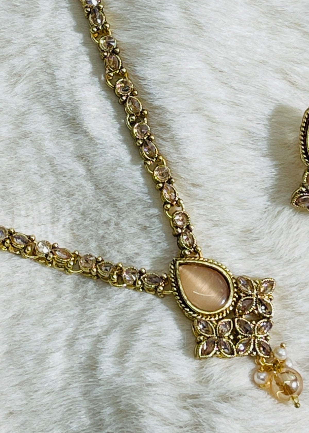 Shop the Elanora Bloom Necklace Set from Zarosh Jewel