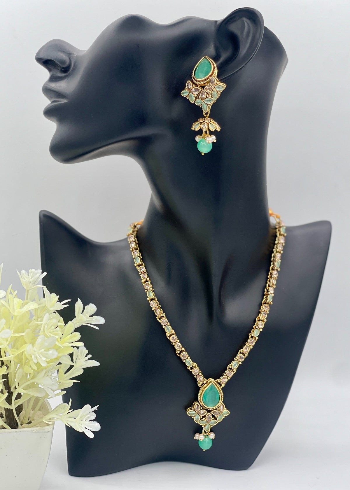 Shop the Elanora Bloom Necklace Set from Zarosh Jewel