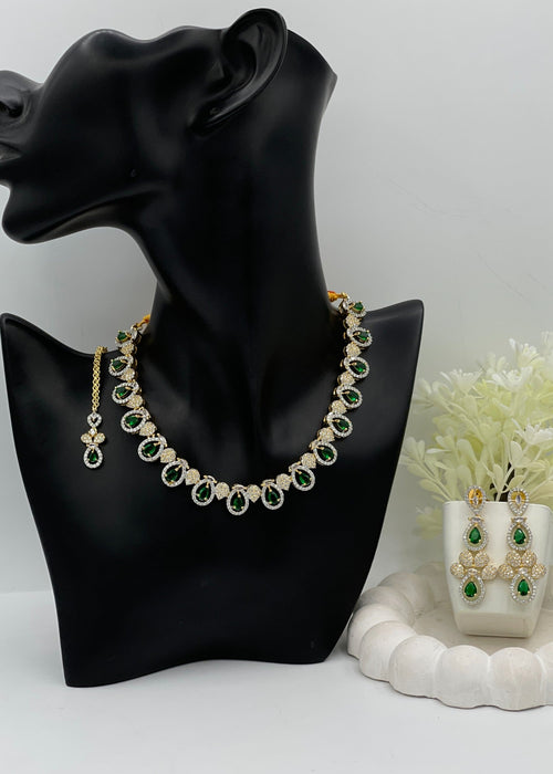 Shop the Emerald Cascade Luxury from Zarosh Jewel