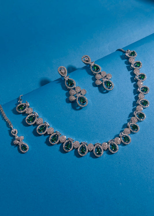 Emerald Cascade Luxury by Zarosh Jewel