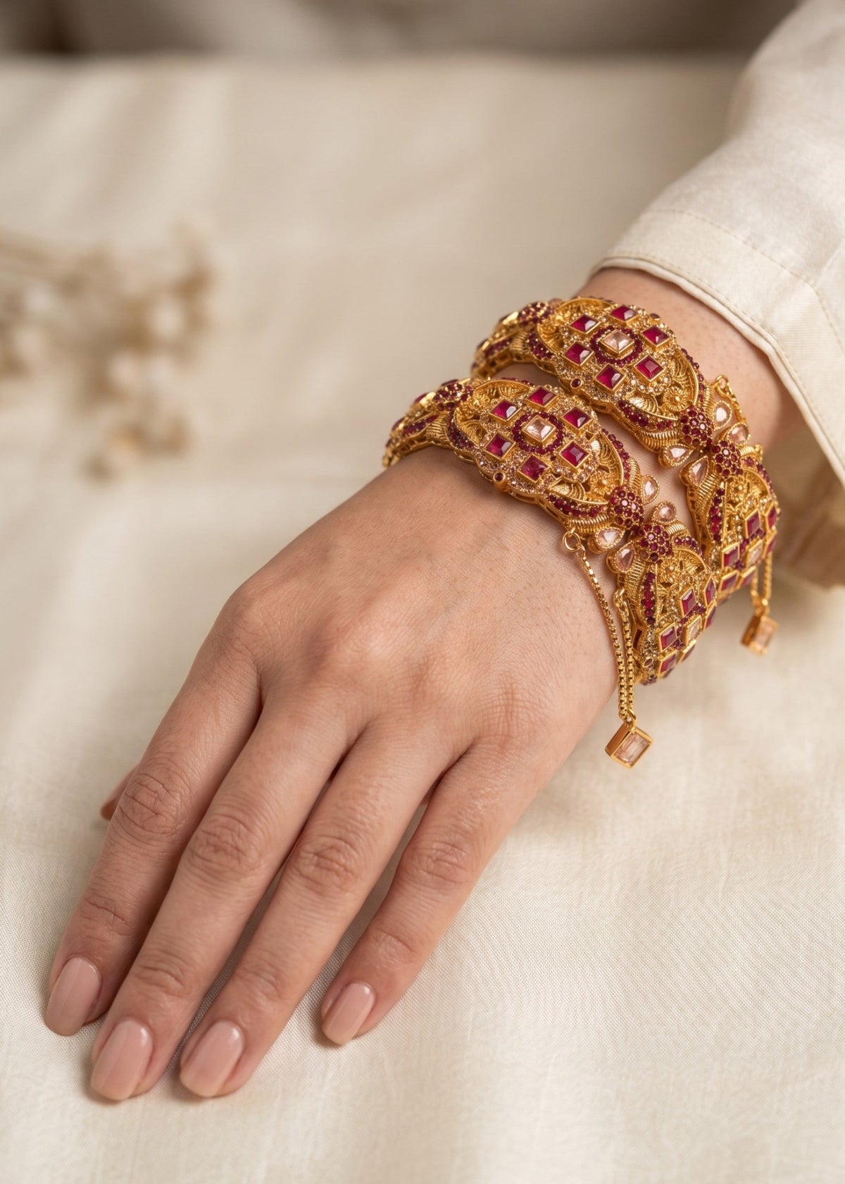 Shop the Erum Antique Stone Bangle from Zarosh Jewel